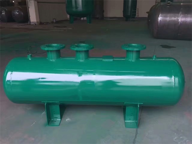 1679991473376569.jpeg 三元三元三元蒸汽分气缸1.jpeg